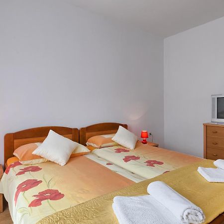 Apartman D&D, Dvorine 63 Банджоле Экстерьер фото