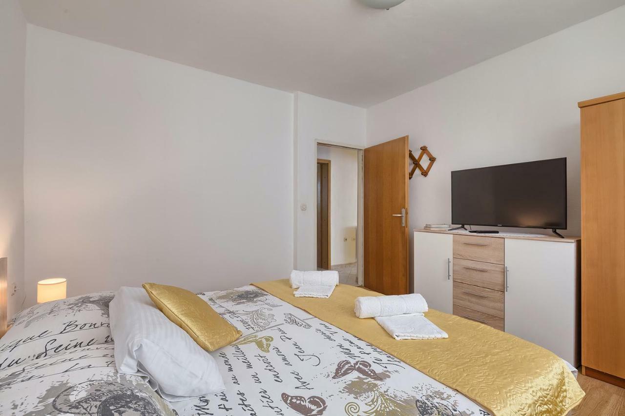 Apartman D&D, Dvorine 63 Банджоле Экстерьер фото