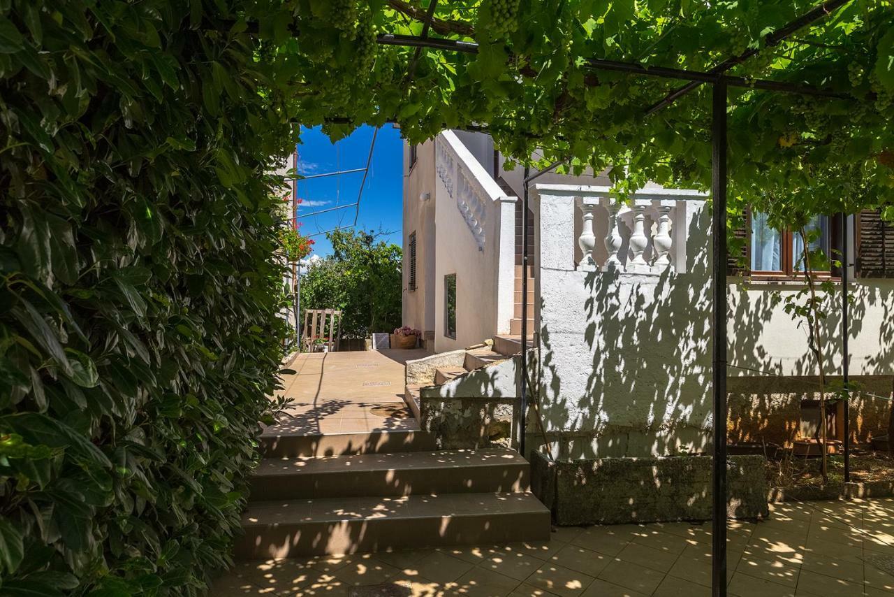 Apartman D&D, Dvorine 63 Банджоле Экстерьер фото