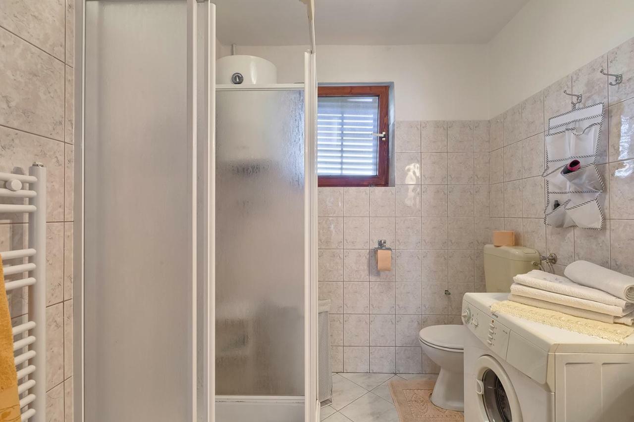 Apartman D&D, Dvorine 63 Банджоле Экстерьер фото